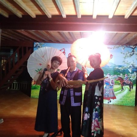 A Lin Homestay Bac Ha 外观 照片