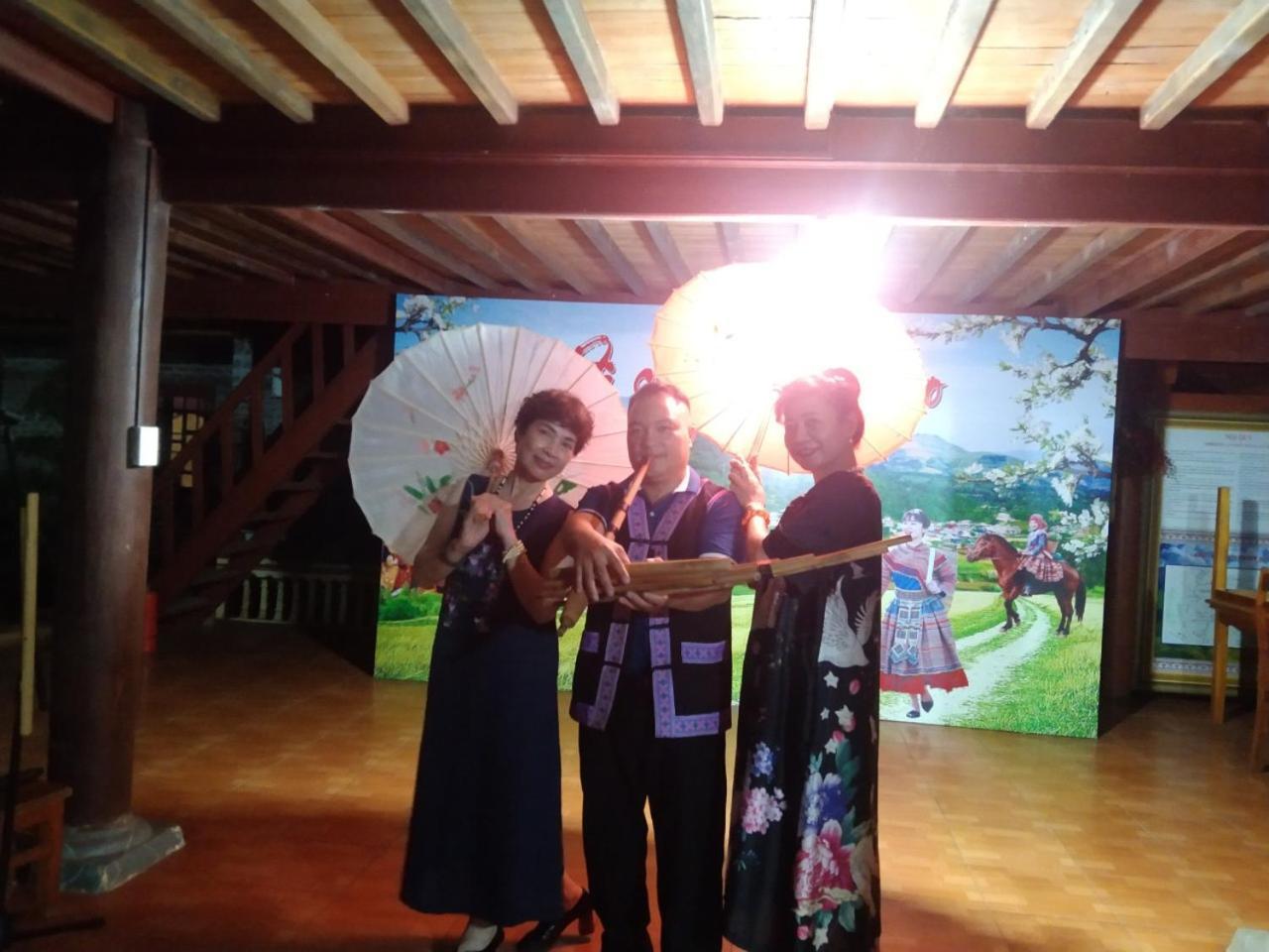 A Lin Homestay Bac Ha 外观 照片
