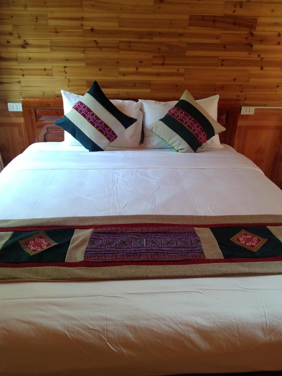 A Lin Homestay Bac Ha 外观 照片